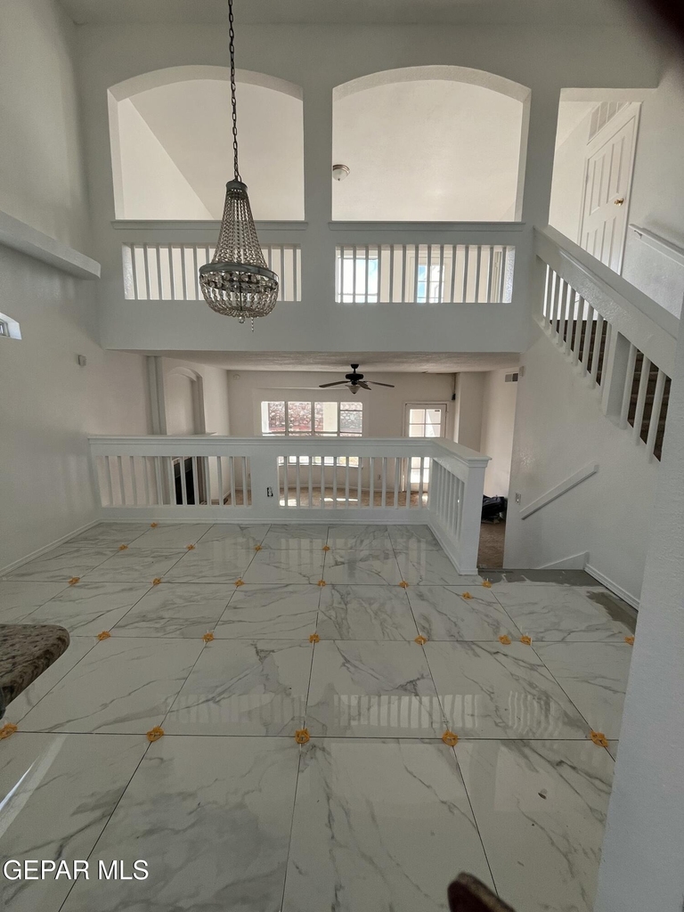 6105 Pecan Park Place - Photo 5