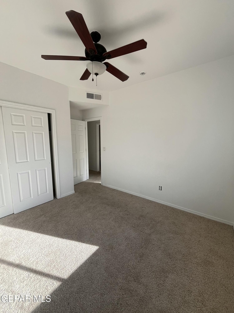 6105 Pecan Park Place - Photo 13