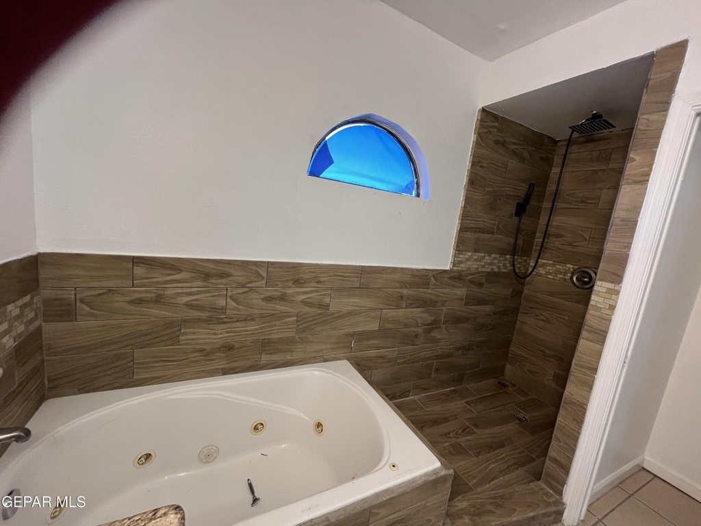 6105 Pecan Park Place - Photo 24
