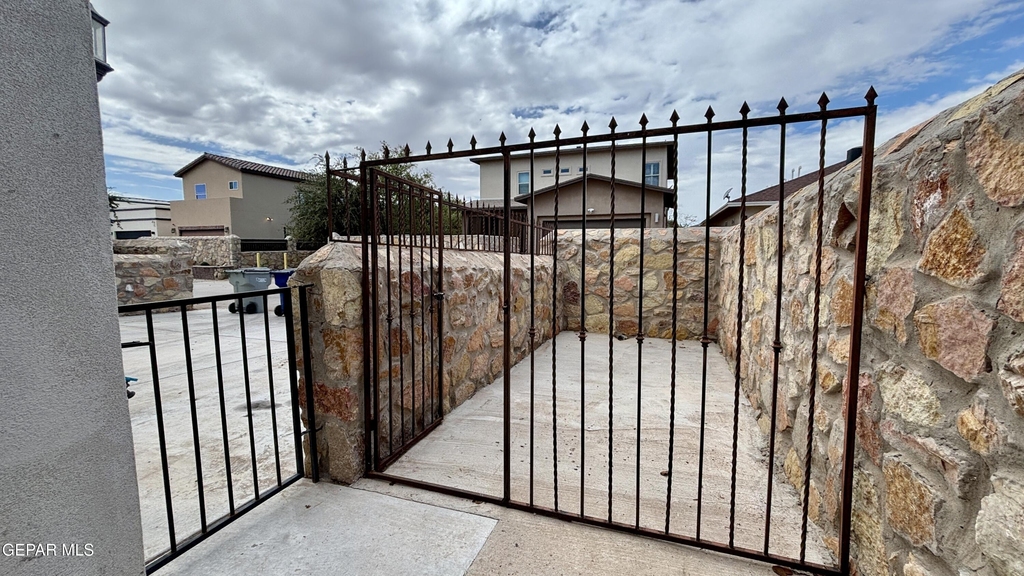 6561 Hoop Street - Photo 35