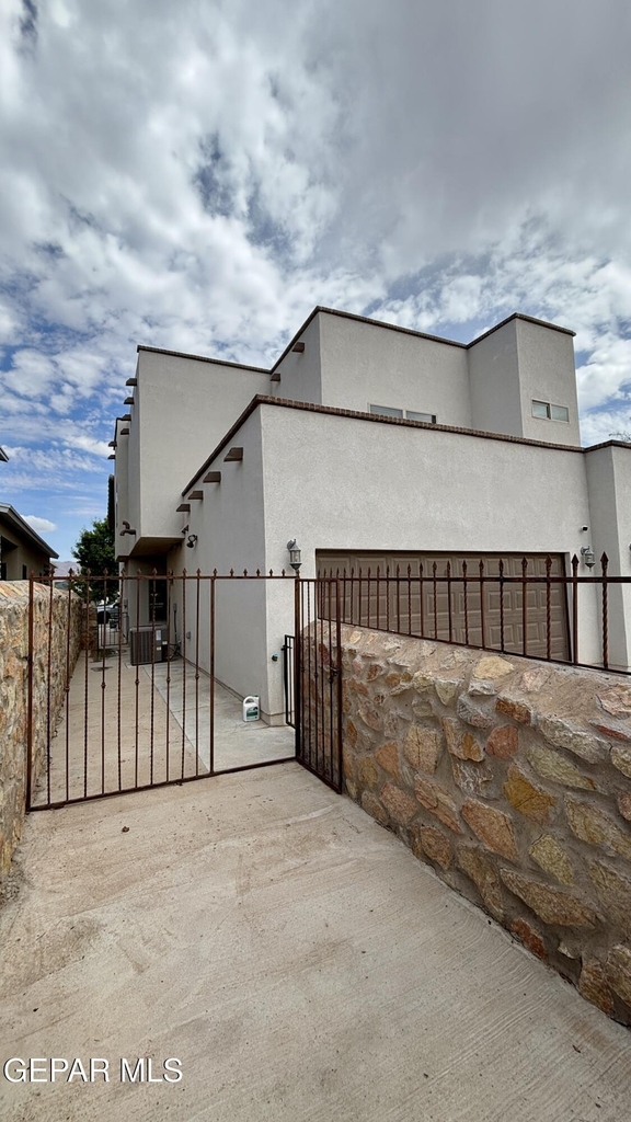 6561 Hoop Street - Photo 36