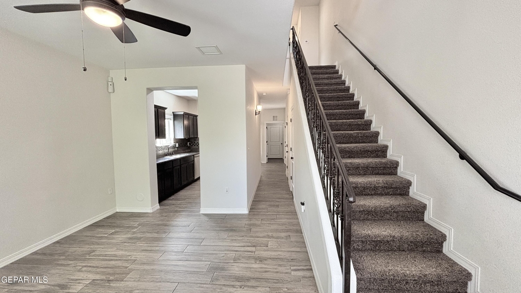 6561 Hoop Street - Photo 2