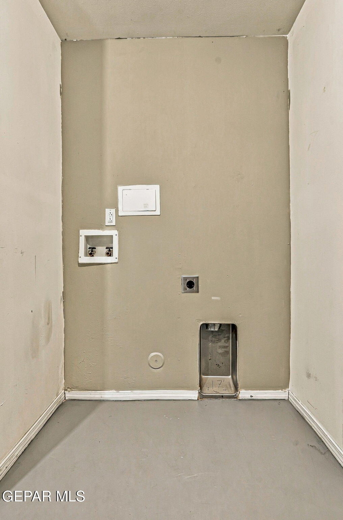 12121 Zavi Lane - Photo 35