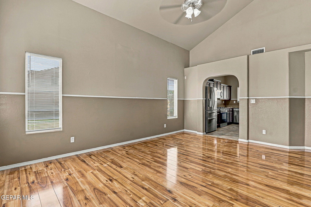 12121 Zavi Lane - Photo 5