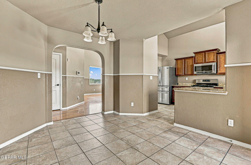 12121 Zavi Lane - Photo 9