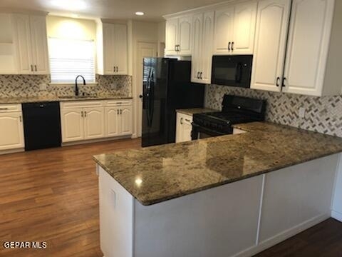 453 El Camino Drive - Photo 1