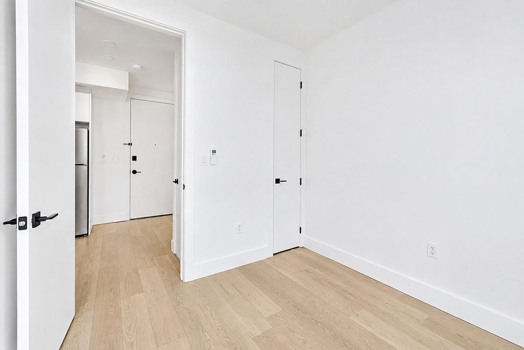 1629 Brooklyn Avenue - Photo 6