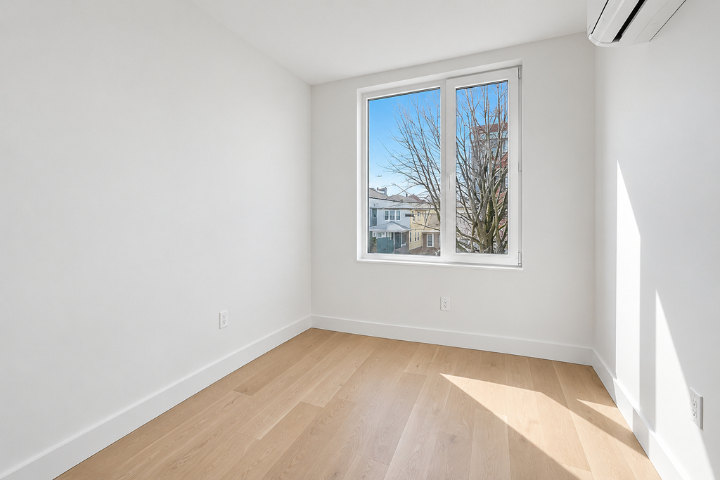 1629 Brooklyn Avenue - Photo 4