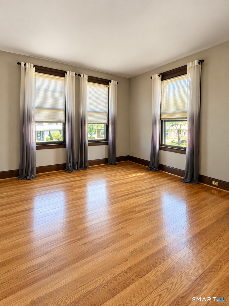 60 Gorham Avenue - Photo 0