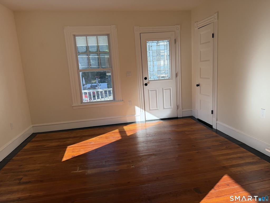 24 Rock Street - Photo 3