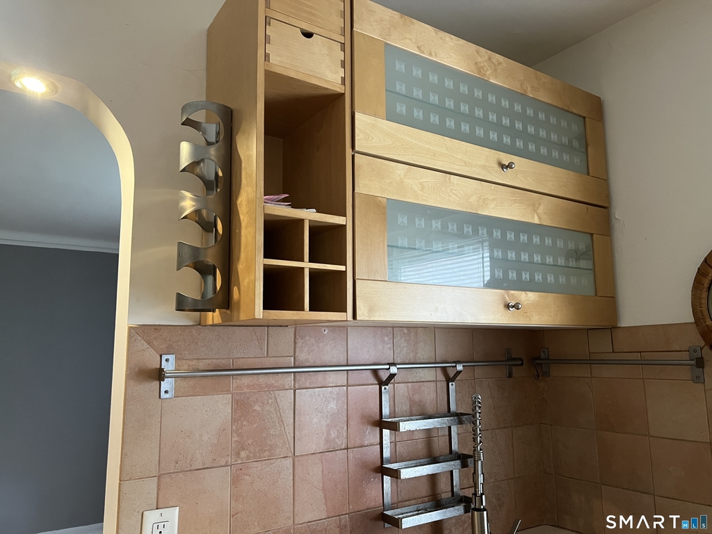 132 Summer Street - Photo 10