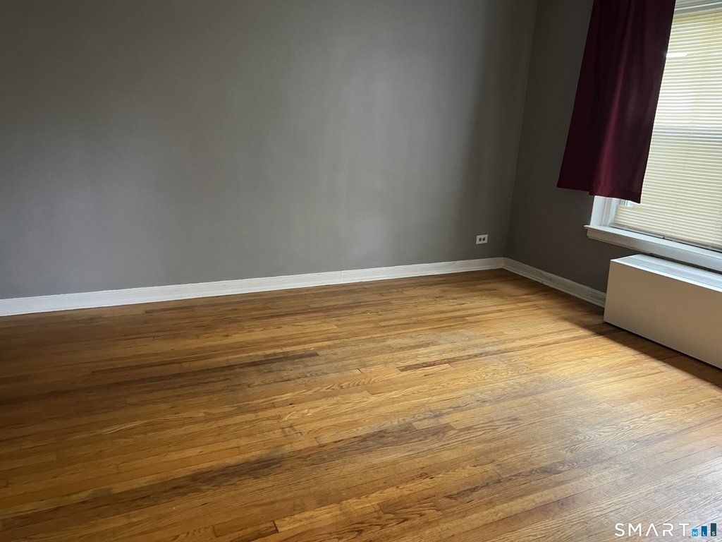 132 Summer Street - Photo 2