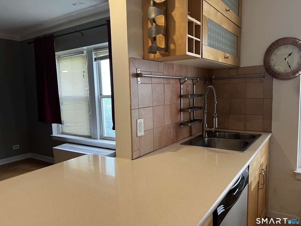 132 Summer Street - Photo 11