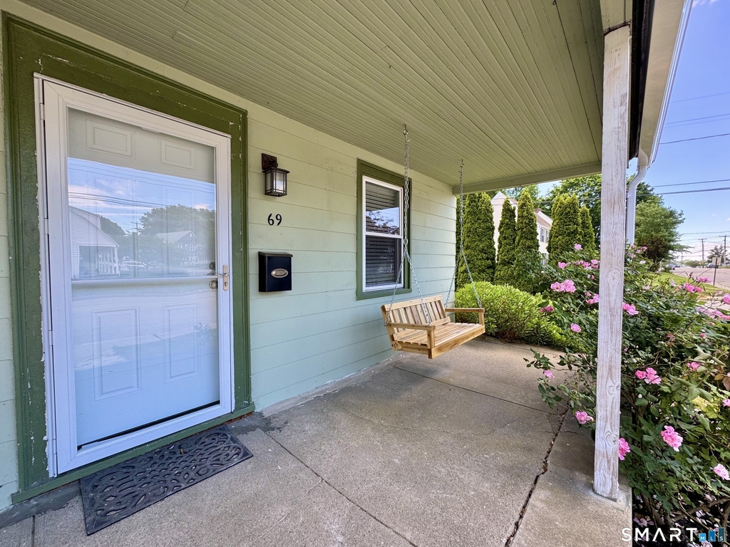 69 Morse Avenue - Photo 1