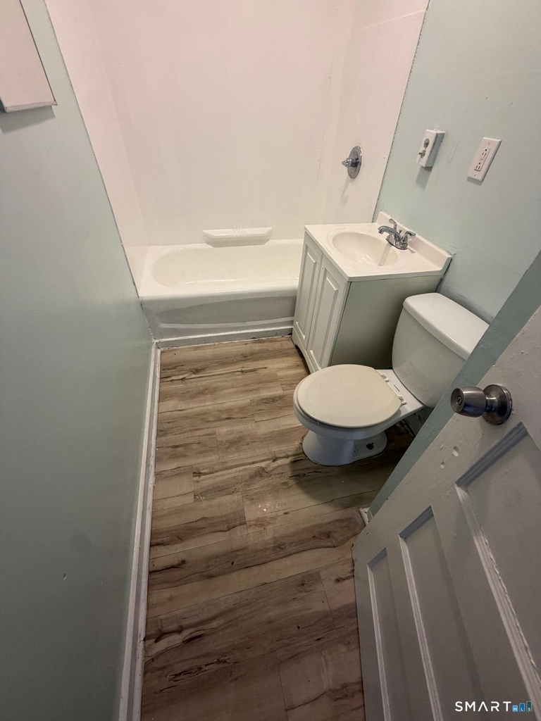 183 Chestnut Avenue - Photo 5