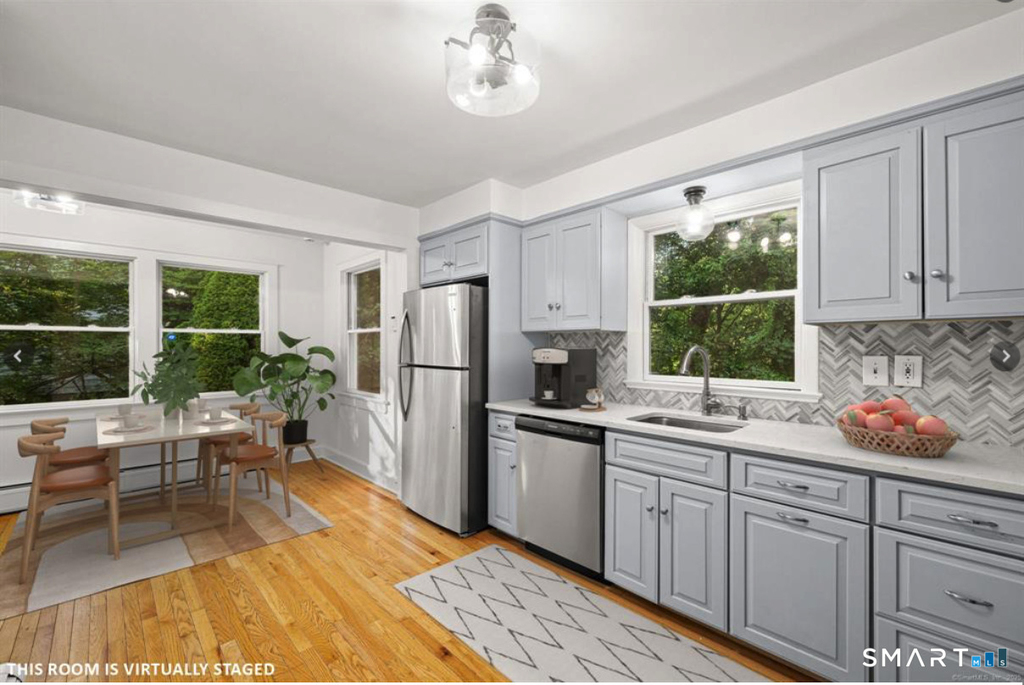 412 Main Street - Photo 1