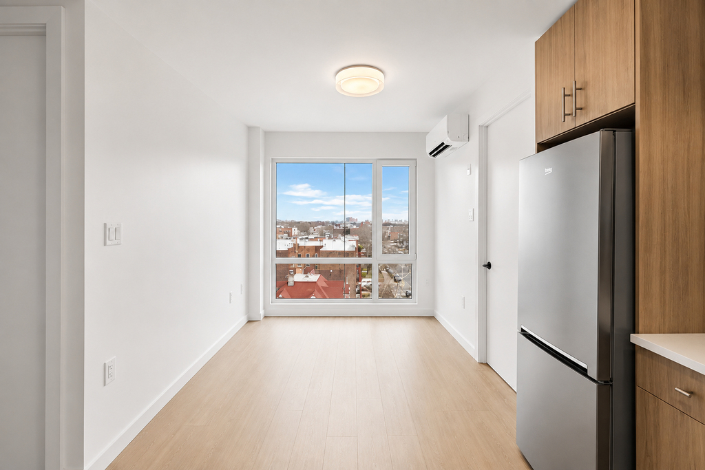 333 Linden Blvd - Photo 3