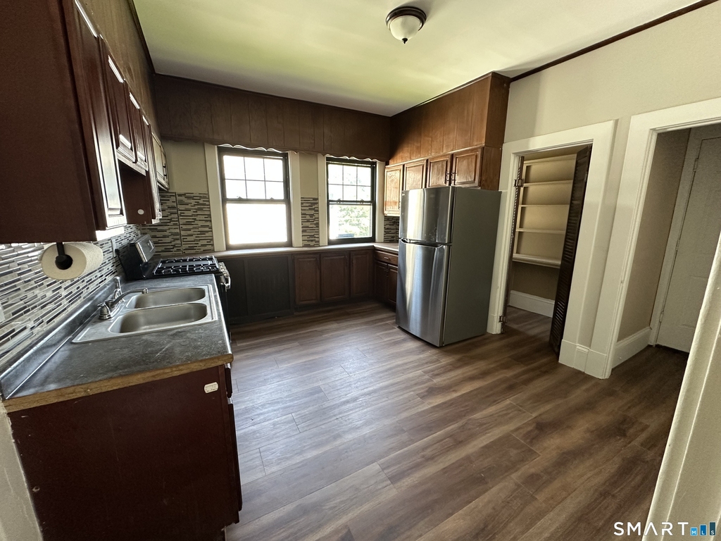 304 Edgewood Street - Photo 12