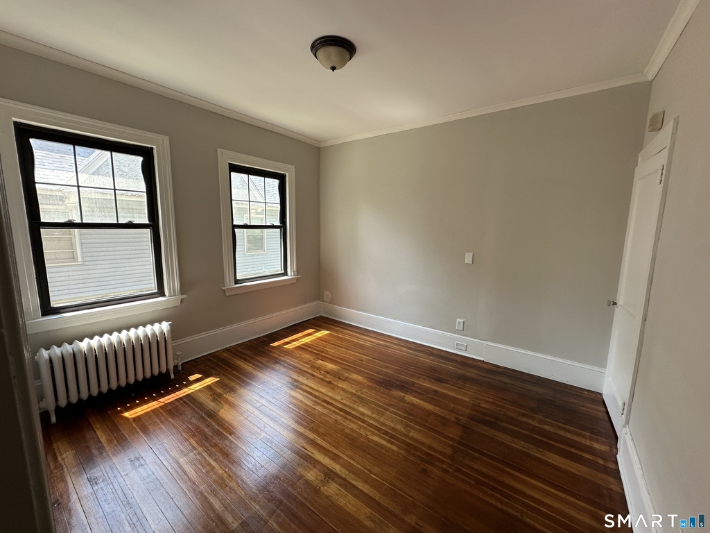 304 Edgewood Street - Photo 5