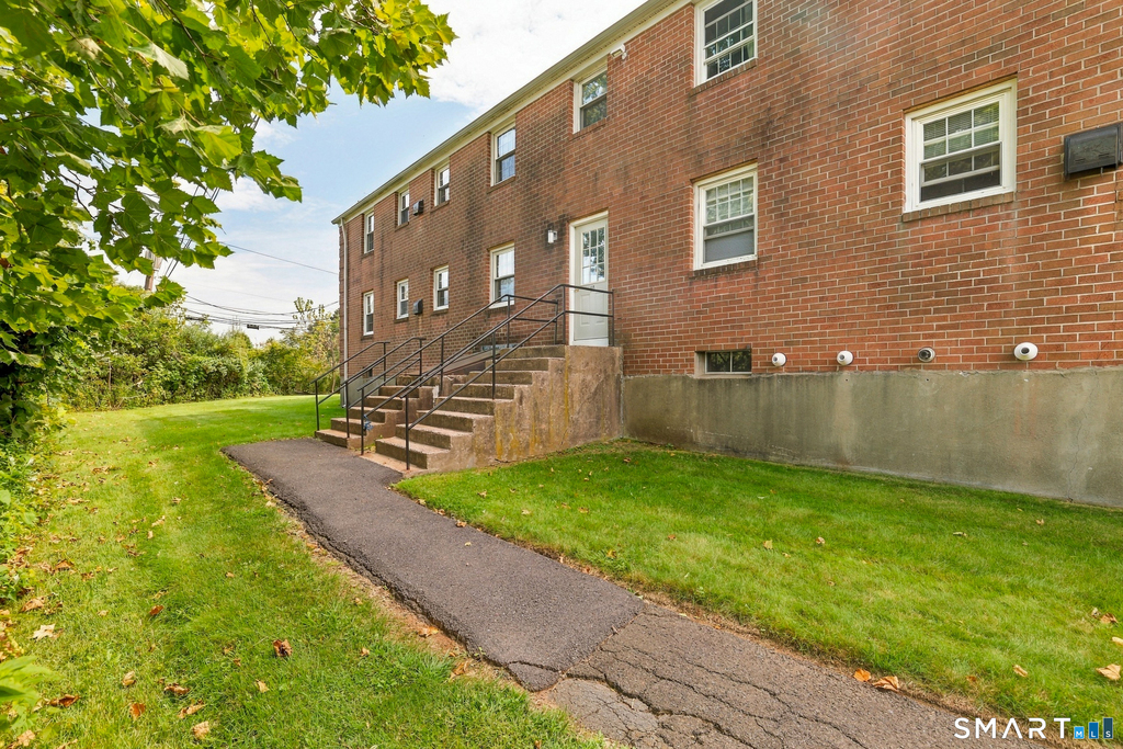 45 Brewster Road - Photo 18