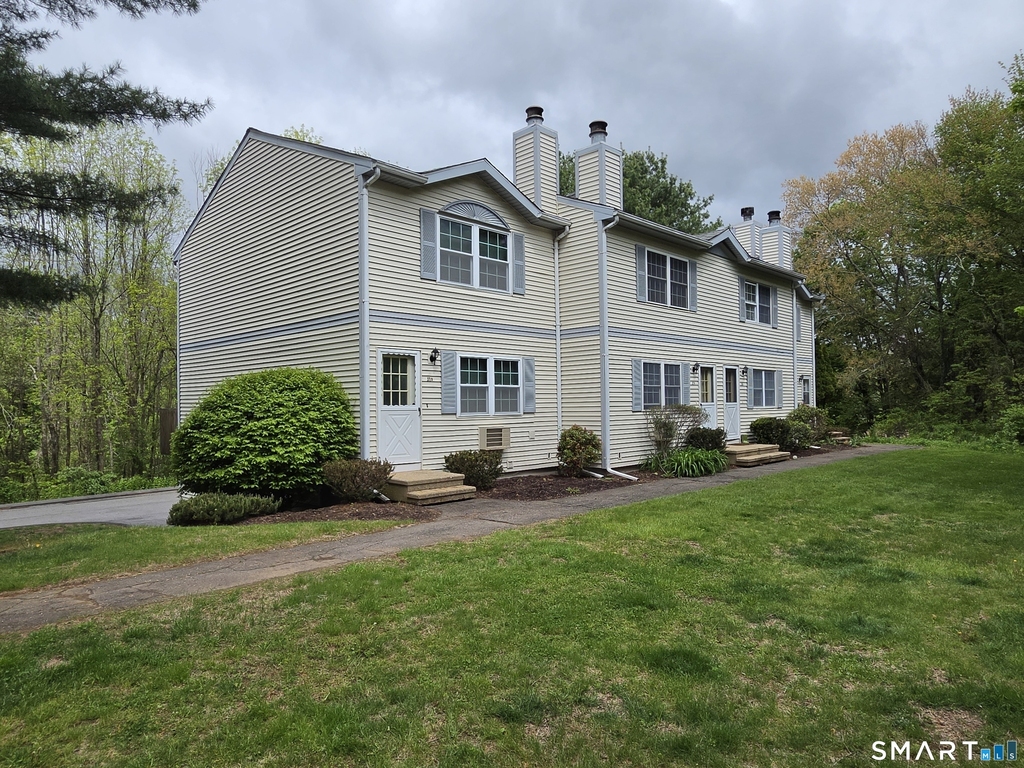 37d Crystal Lane - Photo 0