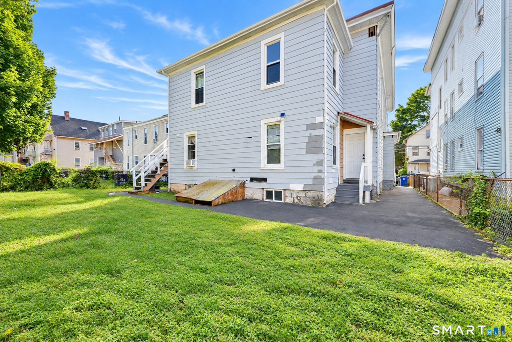 394 Gregory Street - Photo 15