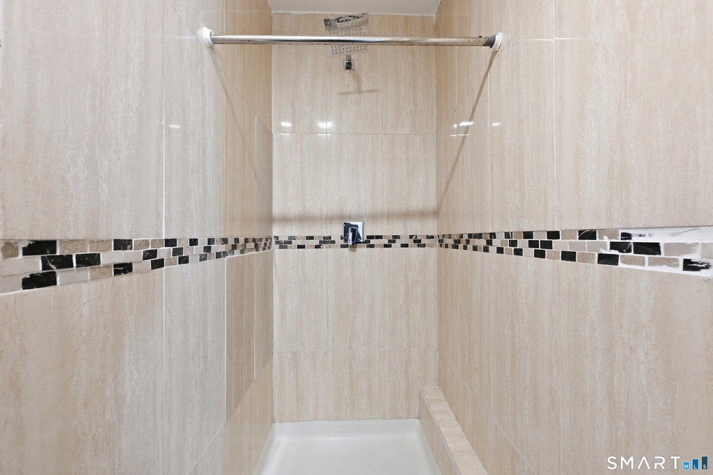 394 Gregory Street - Photo 11