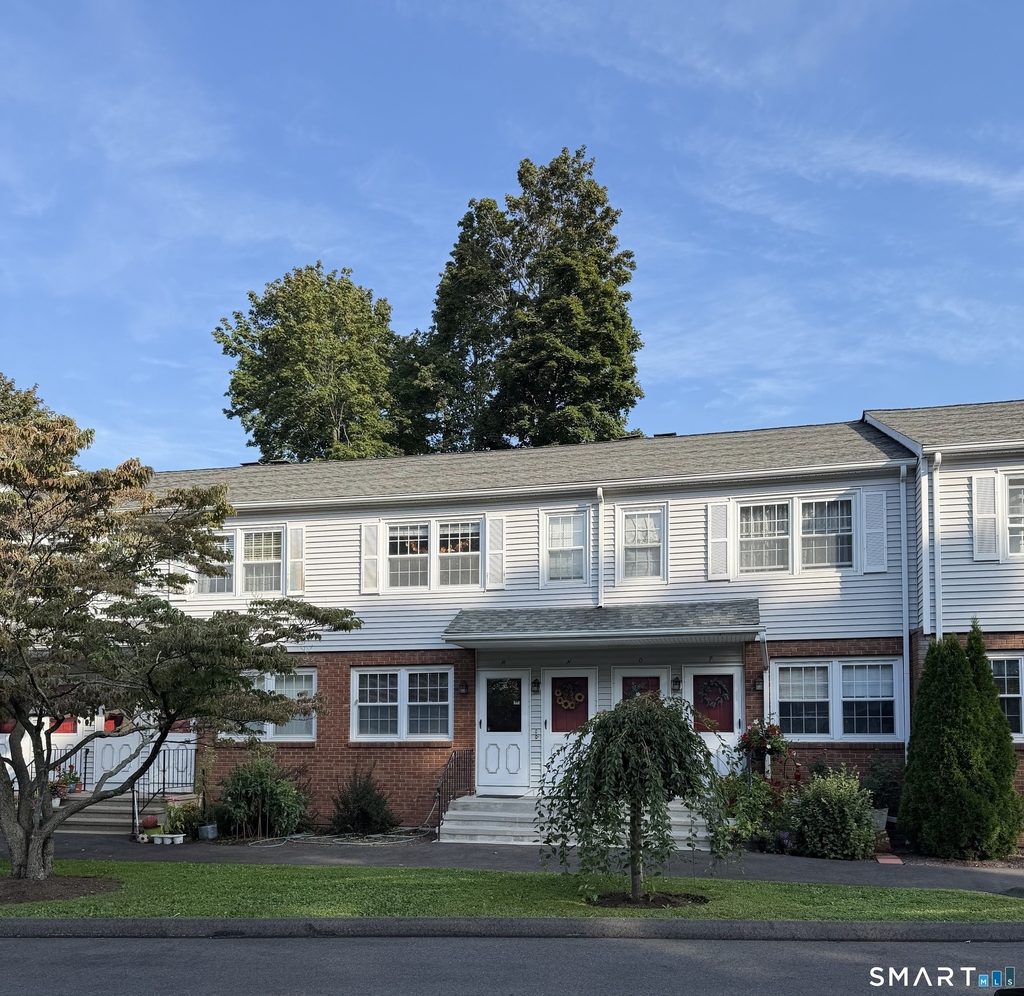 310 Booth Street - Photo 0