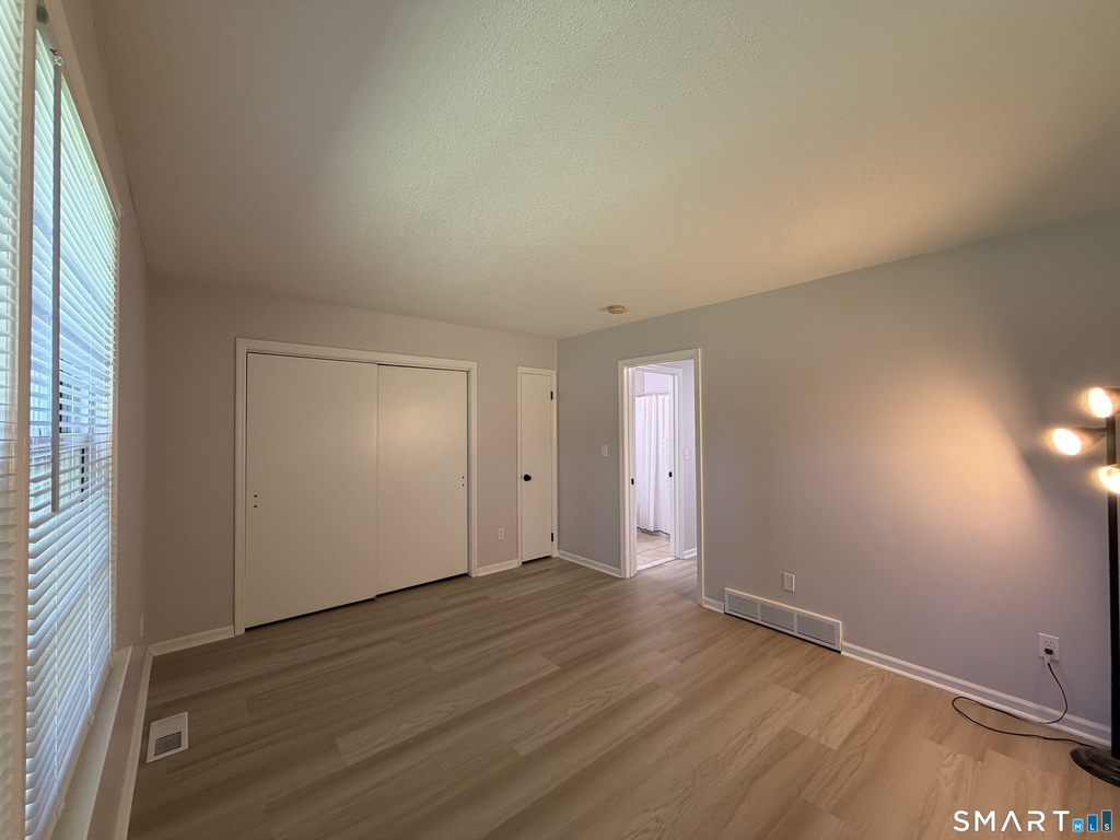 310 Booth Street - Photo 10
