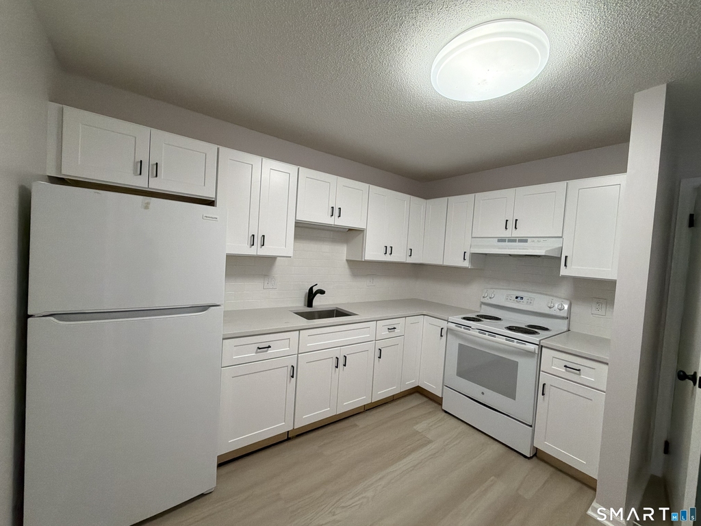 310 Booth Street - Photo 5
