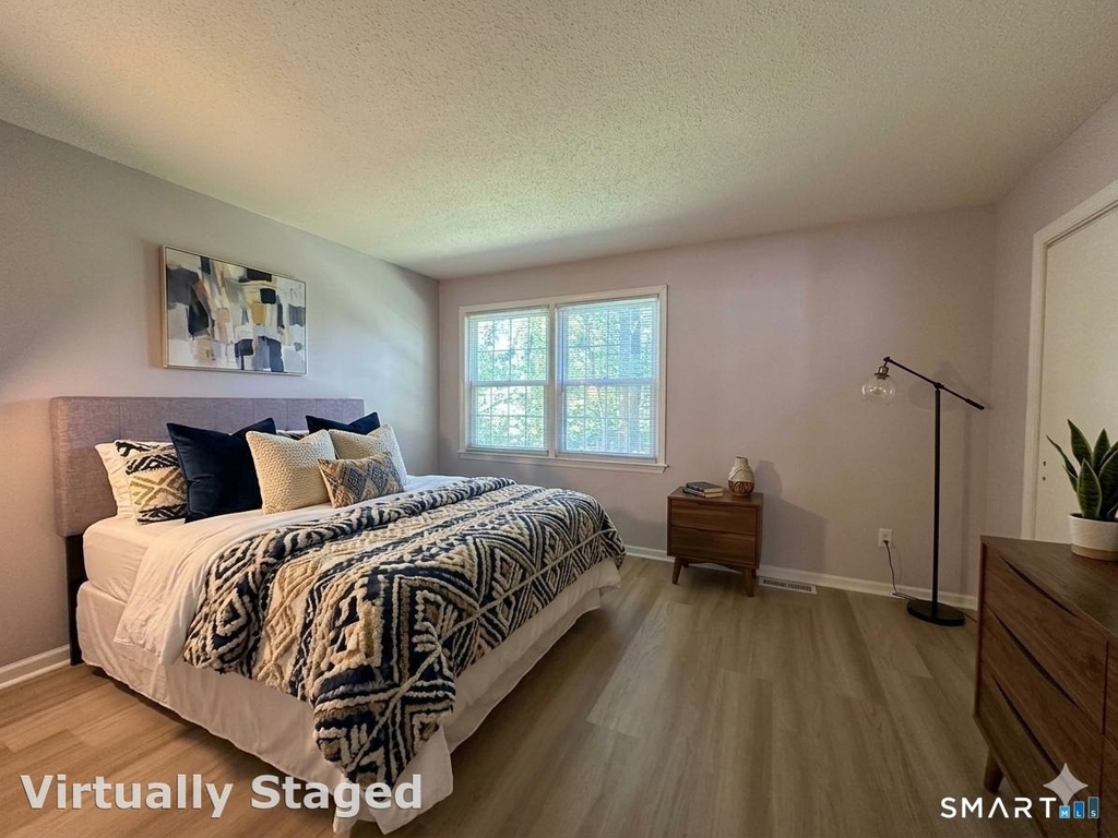 310 Booth Street - Photo 9