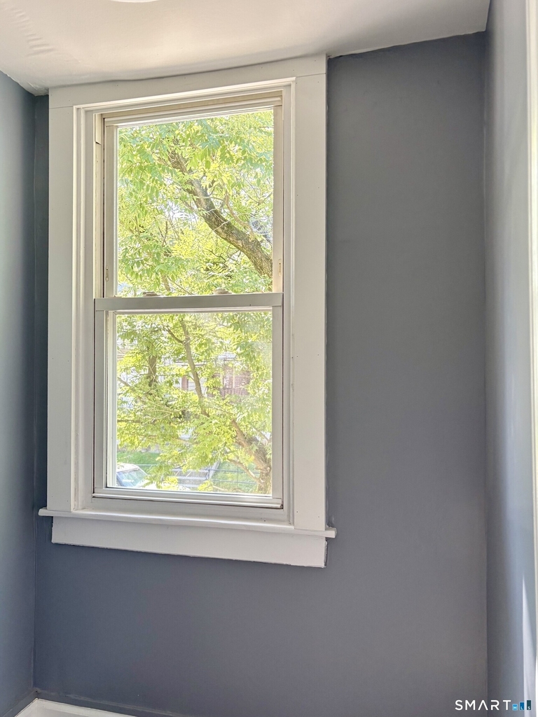 331 Munson Street - Photo 16