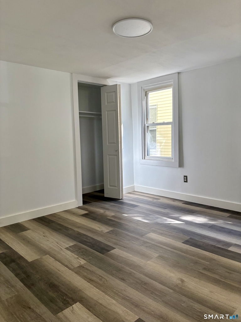331 Munson Street - Photo 7