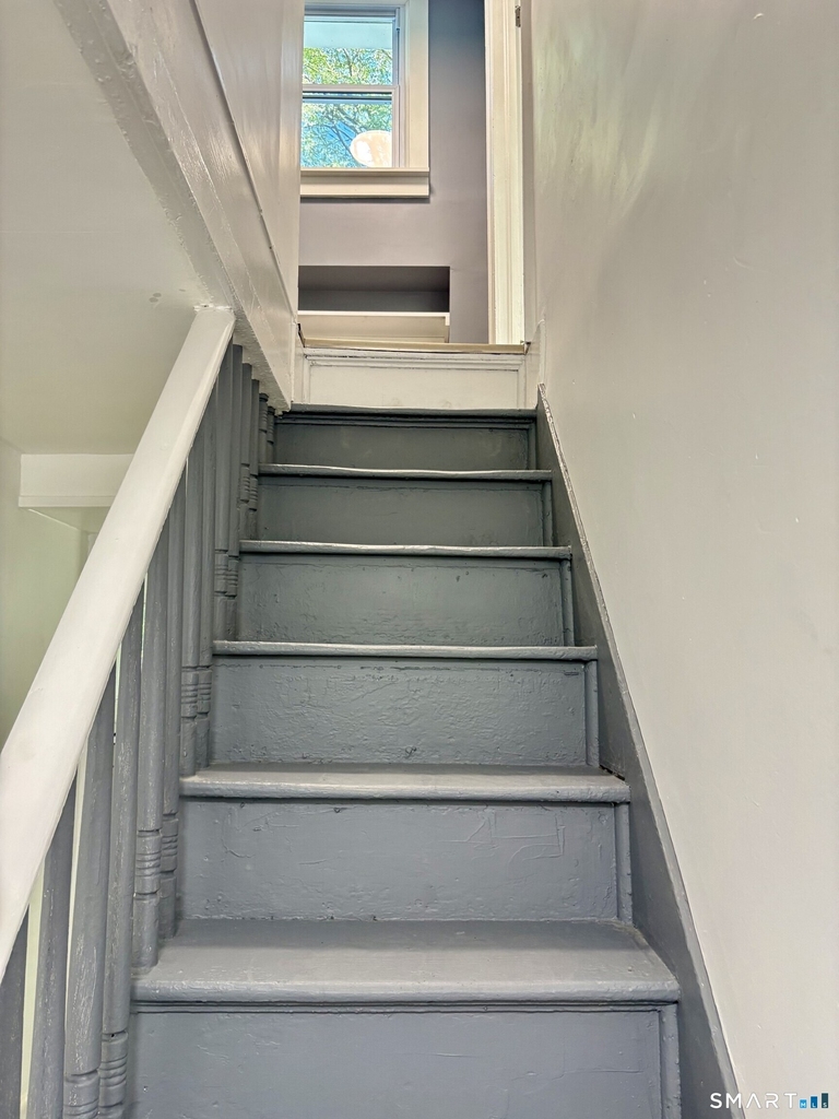 331 Munson Street - Photo 15