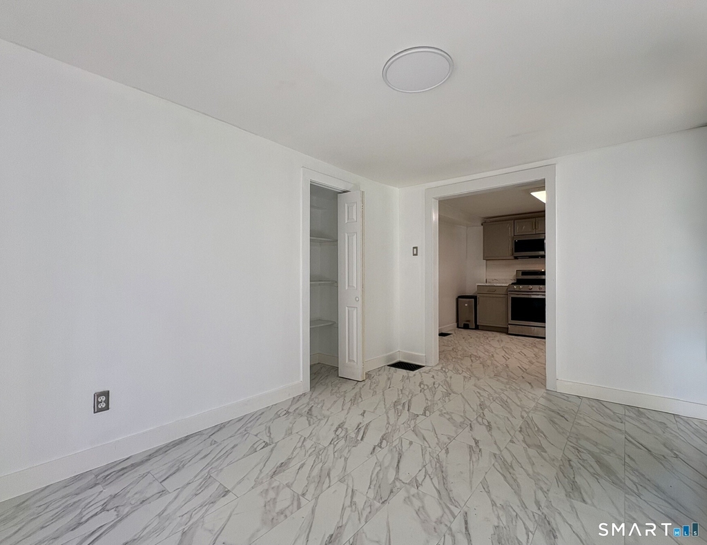331 Munson Street - Photo 12