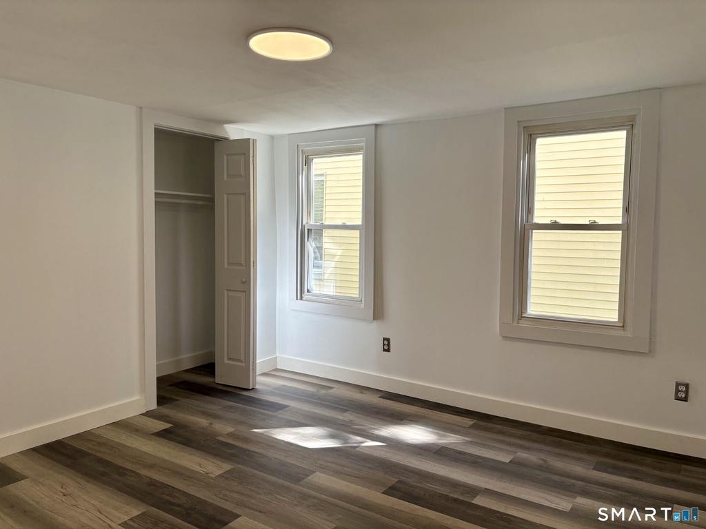 331 Munson Street - Photo 6