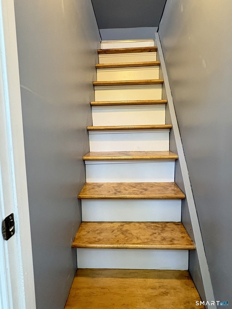 331 Munson Street - Photo 21