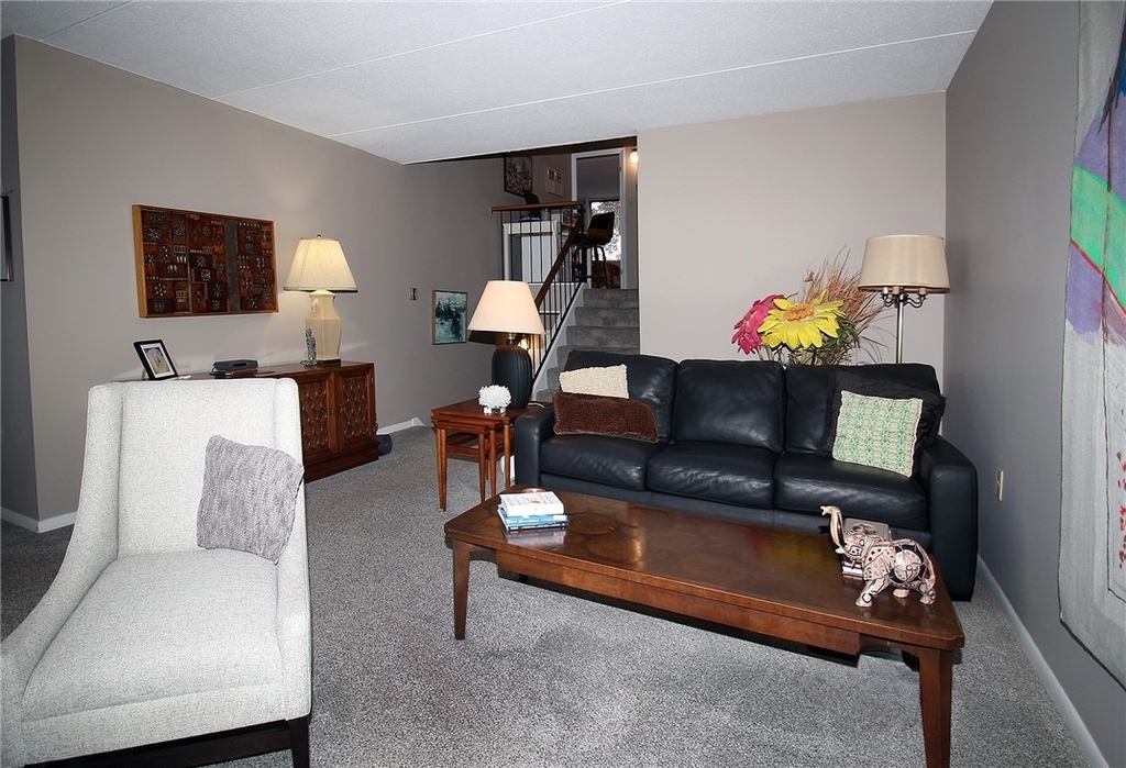 1160 Bower Hill Rd - Photo 7