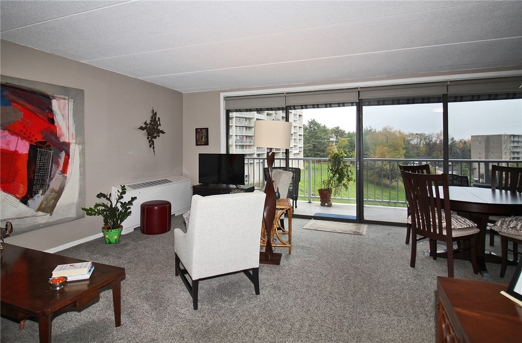 1160 Bower Hill Rd - Photo 6