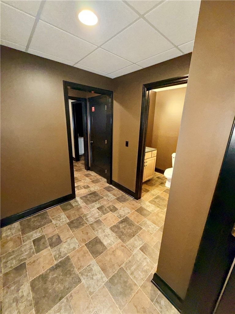 5 1/2 Gallatin Ave - Photo 12