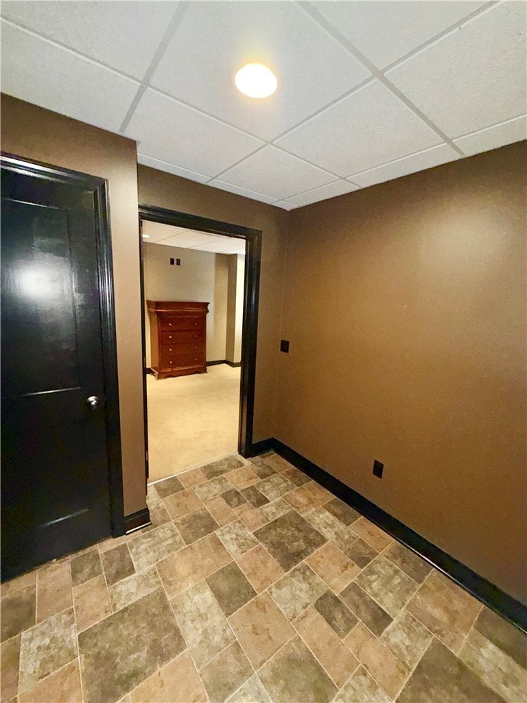 5 1/2 Gallatin Ave - Photo 13