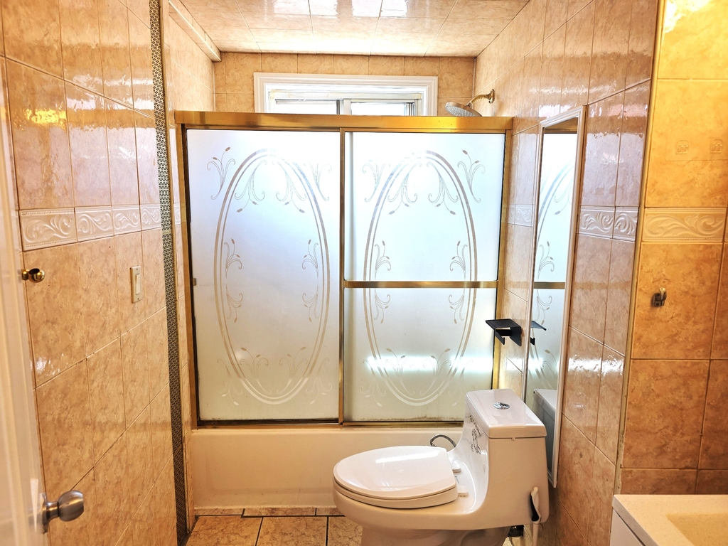 107 Bay 32nd Street - Photo 4
