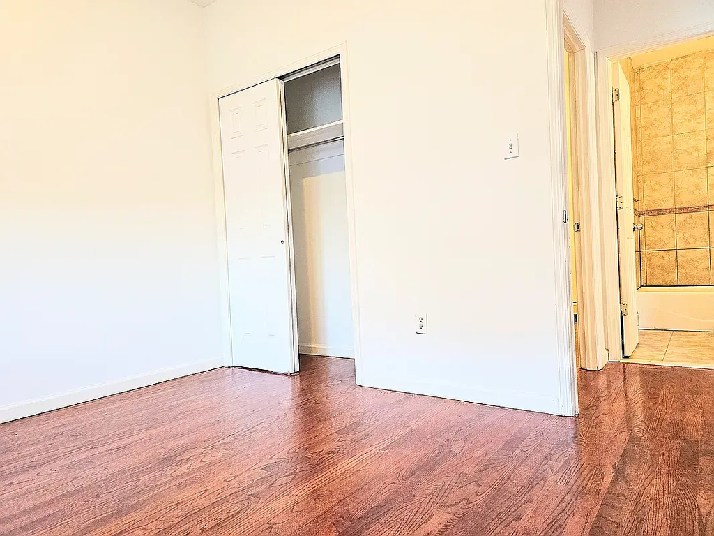 754 40th Street - Photo 6