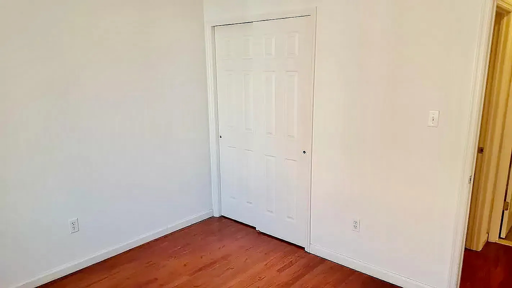 754 40th Street - Photo 8
