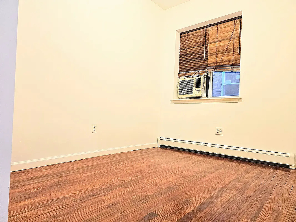 754 40th Street - Photo 4