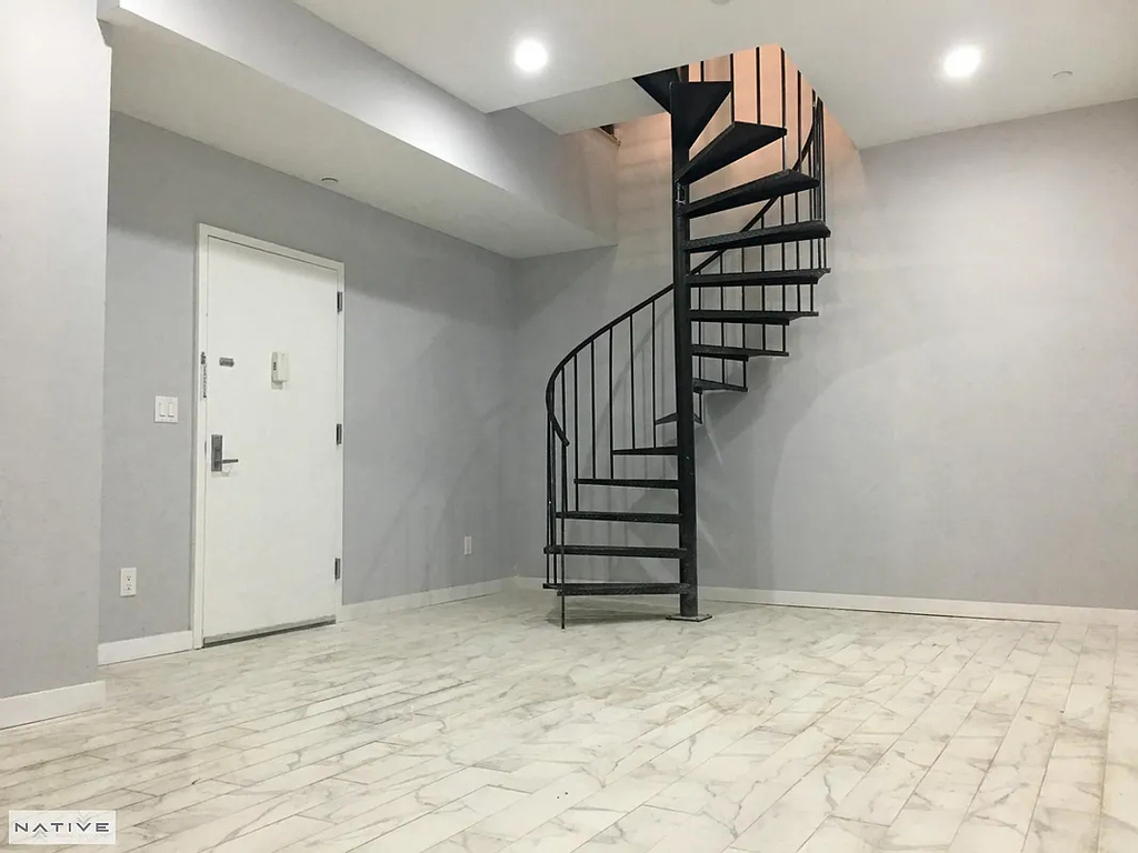 453 Irving Avenue - Photo 1