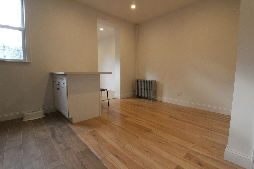 179 Eckford Street - Photo 11