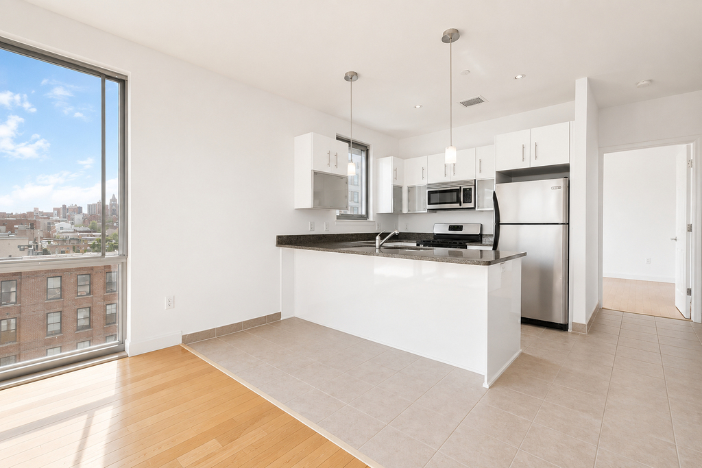 110 4th Avenue - Photo 2