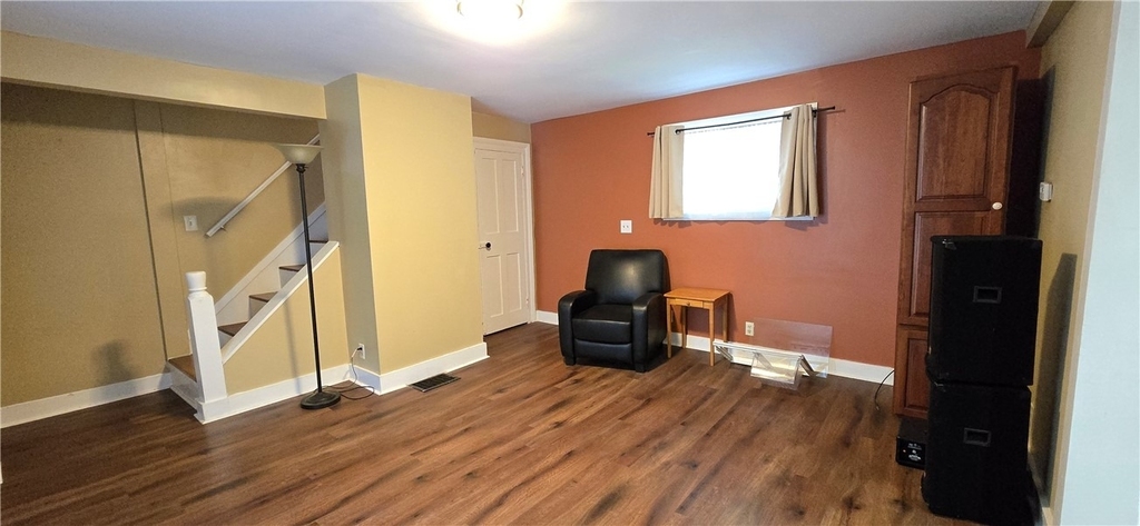 6 Rochester Street - Photo 6