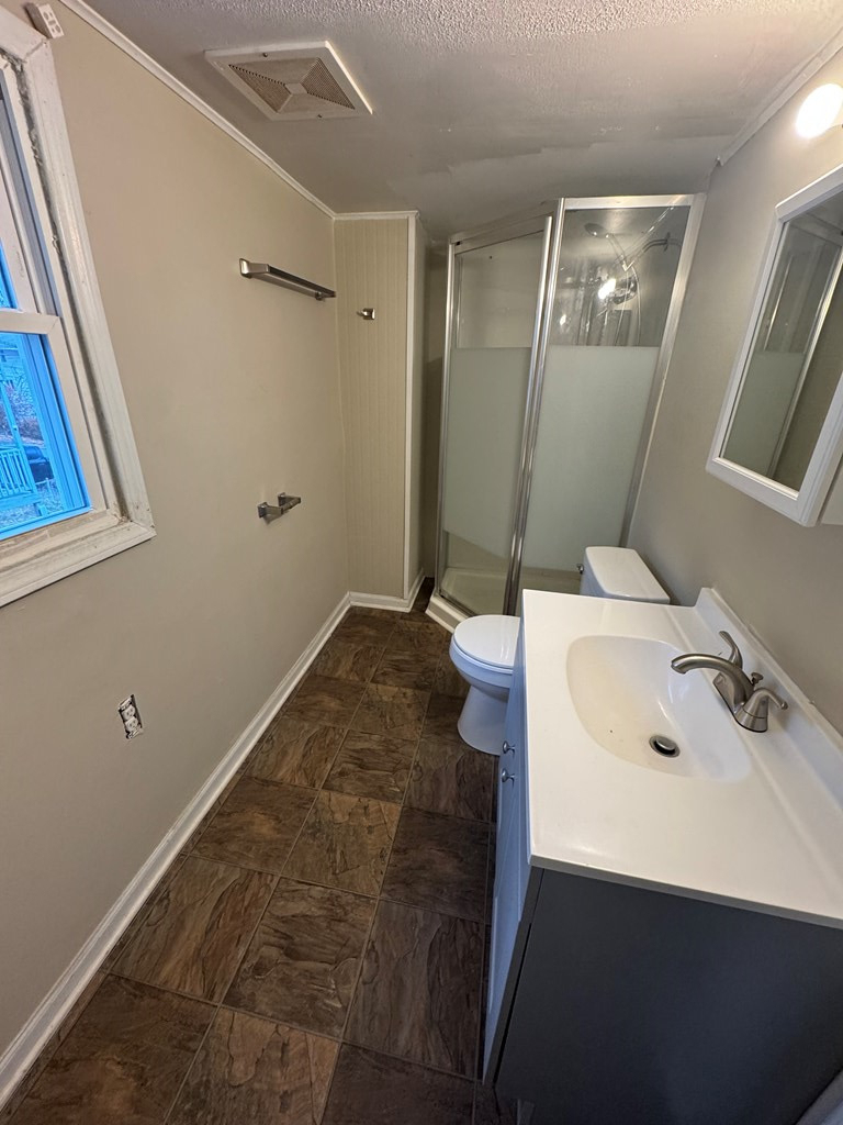 211 W 2nd Street - Photo 6